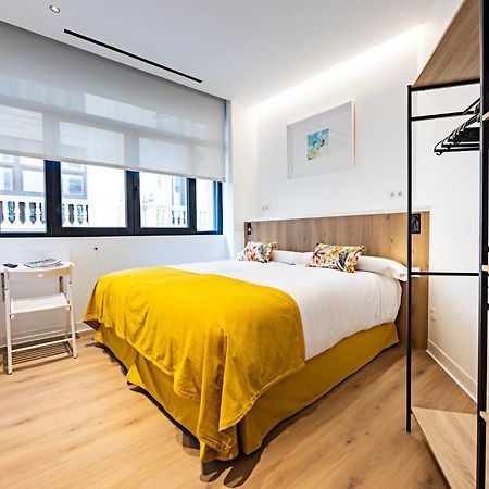 Hostal Paris Valladolid Bagian luar foto
