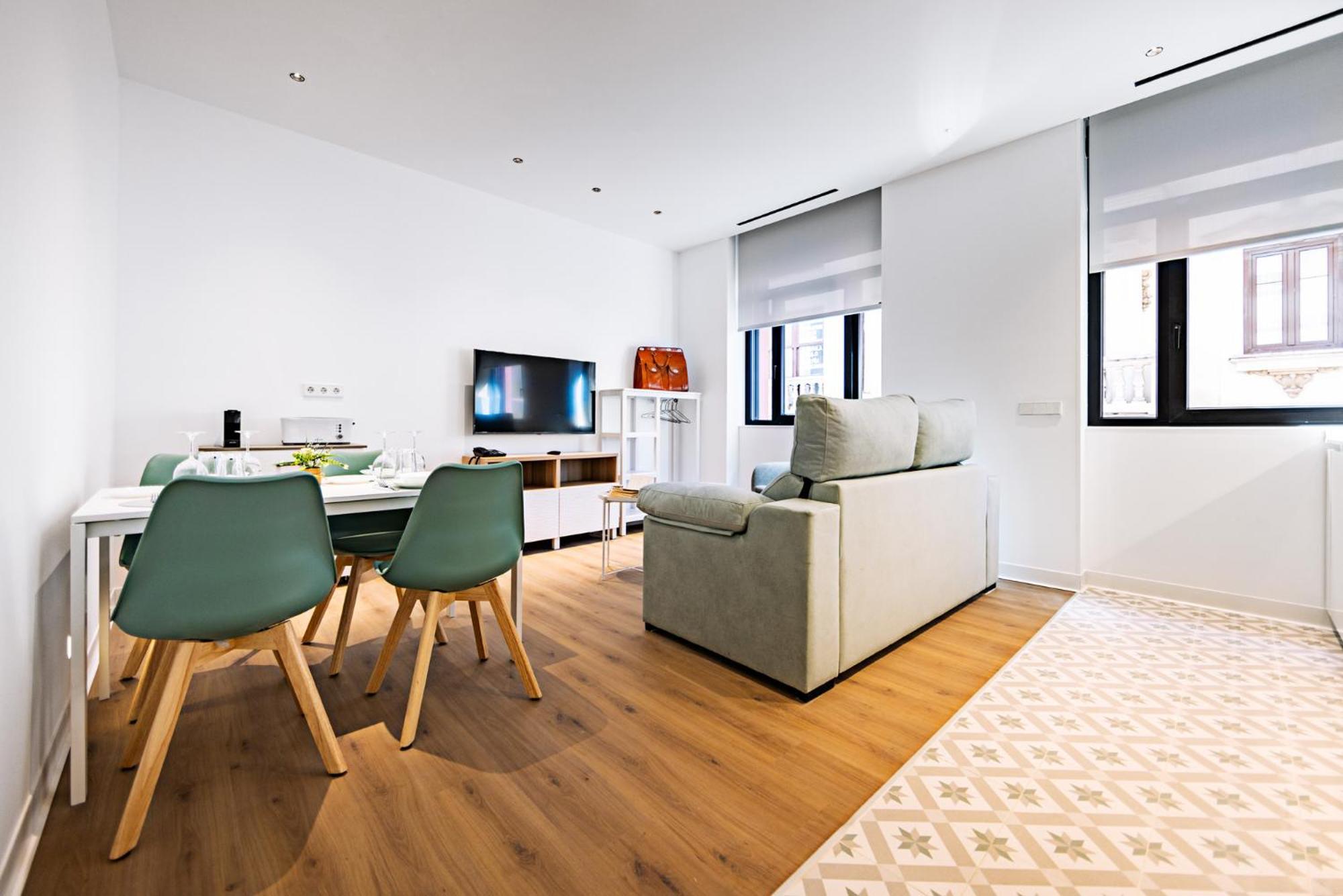 Hostal Paris Valladolid Bagian luar foto